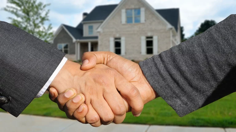 5 beneficios de contratar una inmobiliaria