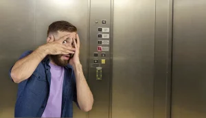 encerrado en ascensor