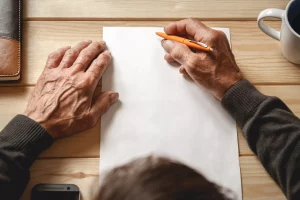 Cómo solicitar el certificado de últimas voluntades y seguros de vida